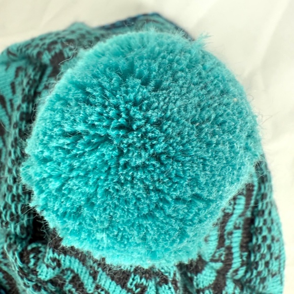 NWT Pistil Winter Beanie Stocking Ski Cap Isabetta Teal Aztec Christmas Gift - Picture 8 of 12